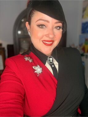 Meet your Posher, Angela